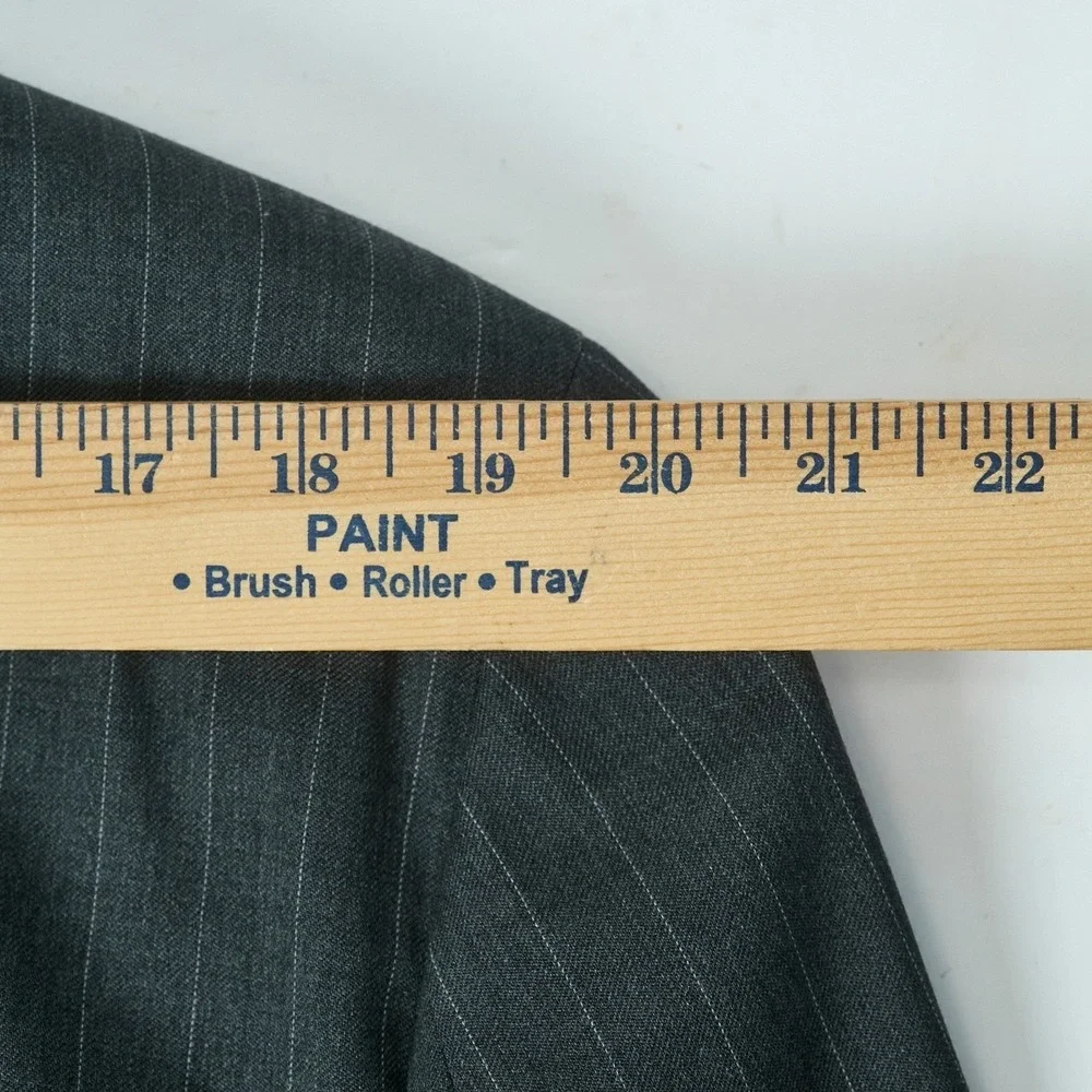Chaps Men's Gray Pinstripe‎ Wool Suit Jacket Blazer 42L Formal Business READ